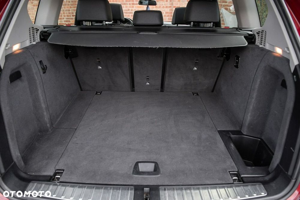BMW X3 xDrive28i Advantage sport - 28