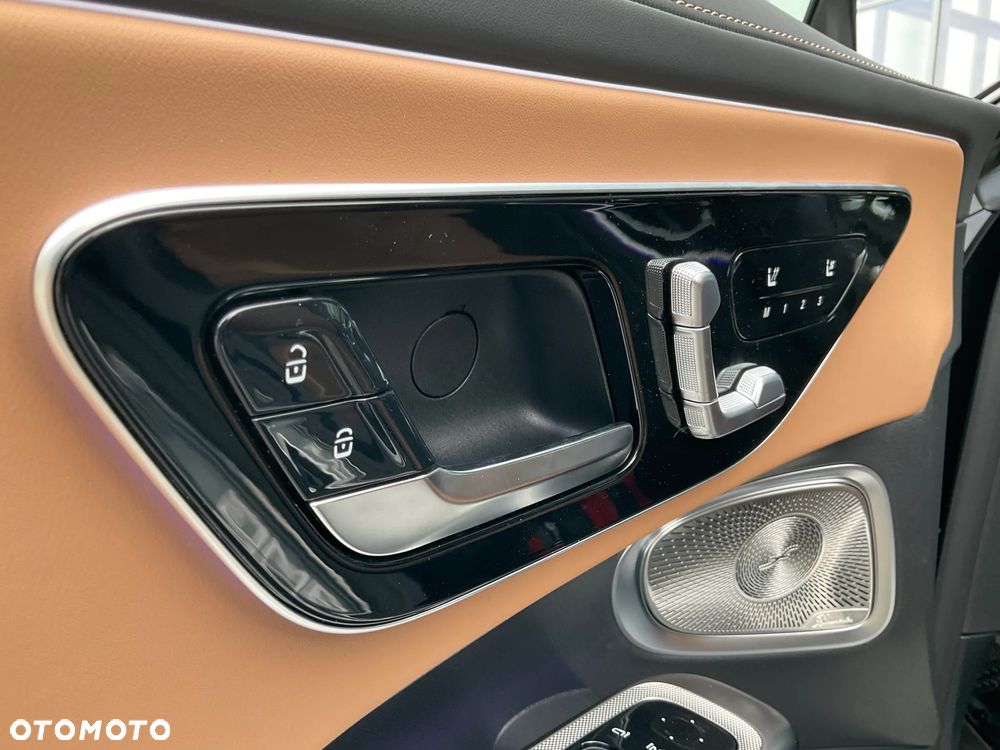 Mercedes-Benz CLE AMG 53 mHEV 4-Matic+ - 13