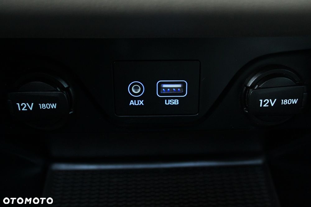 Hyundai Tucson 1.6 T-GDI GO 2WD - 33