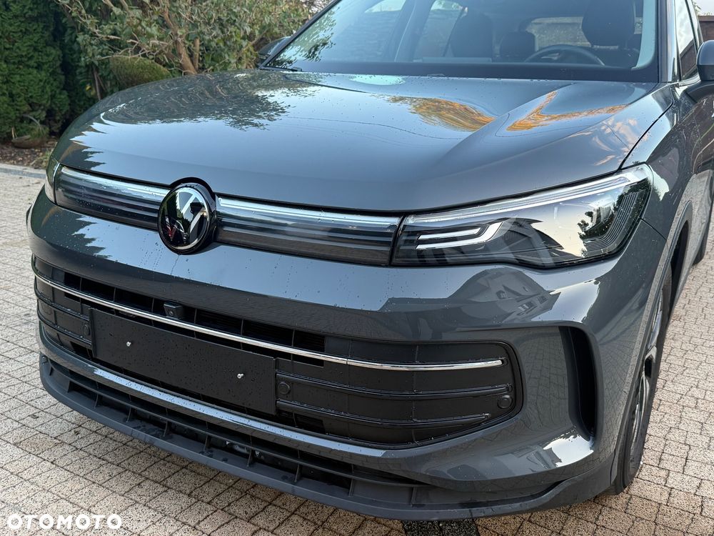 Volkswagen Tiguan - 2
