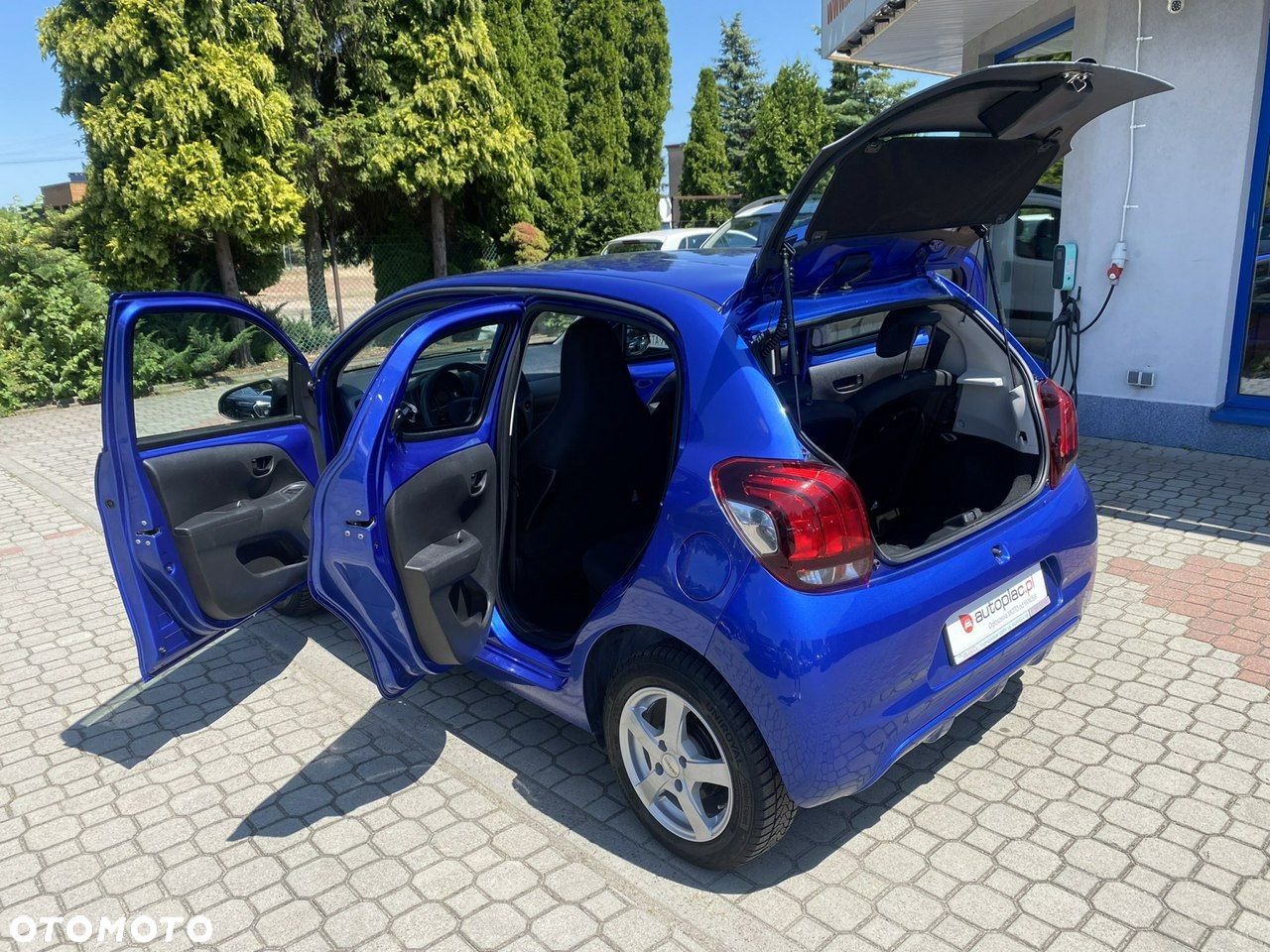 Peugeot 108 - 24