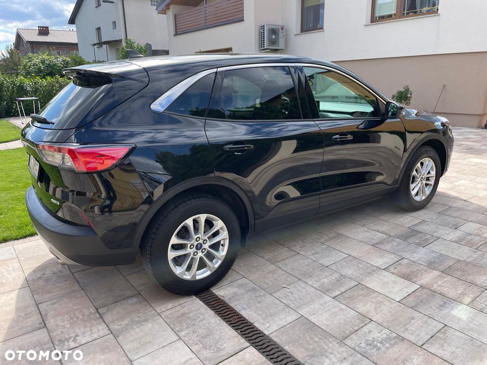 Ford Kuga - 11