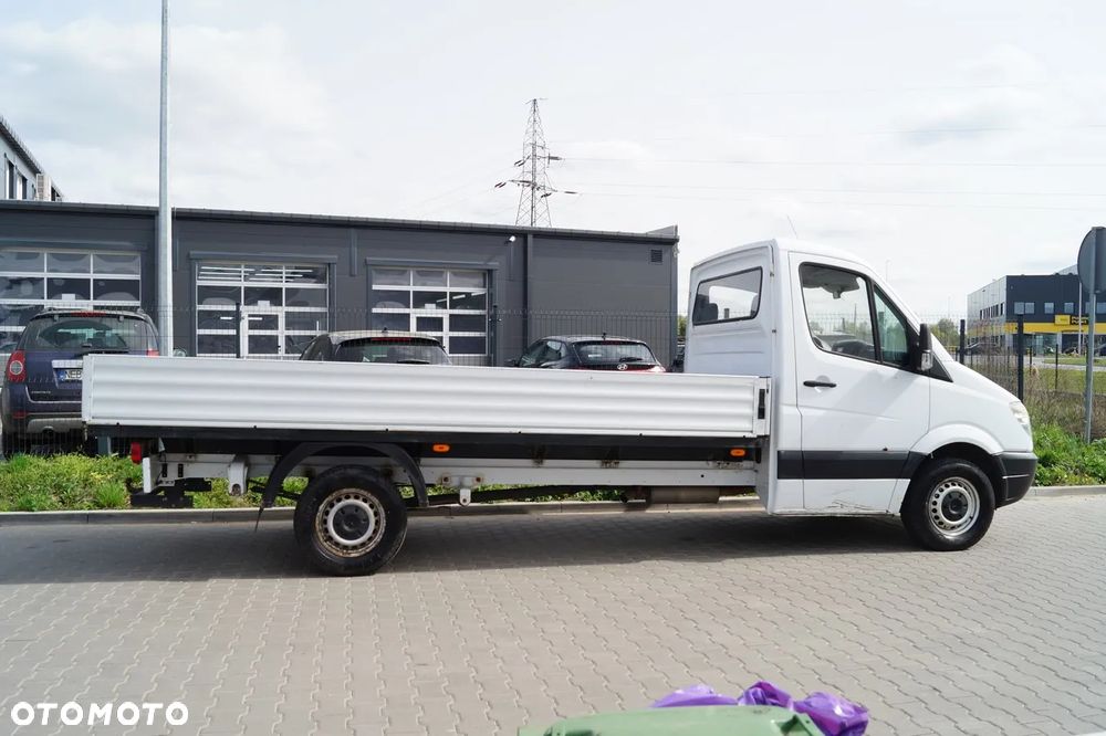 Mercedes-Benz Sprinter - 8