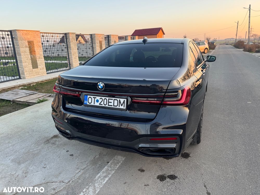 BMW Seria 7 730d xDrive MHEV - 3