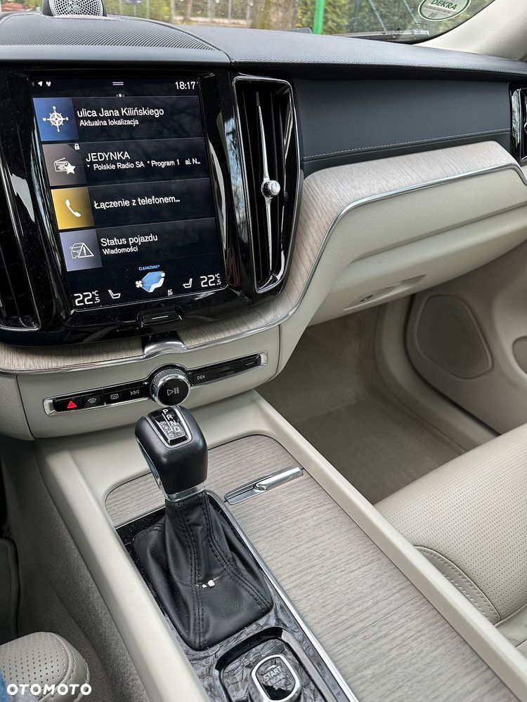 Volvo XC 60 D5 AWD Geartronic Inscription - 18