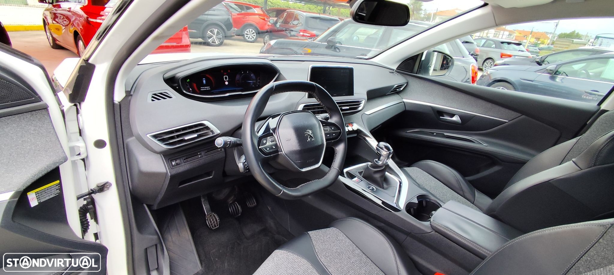 Peugeot 3008 1.5 BlueHDi Allure - 30