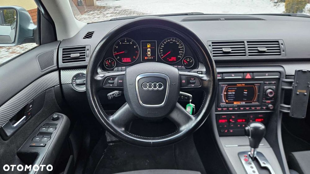 Audi A4 Avant 2.0T FSI Multitronic - 18