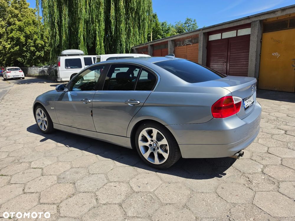 BMW Seria 3 - 1