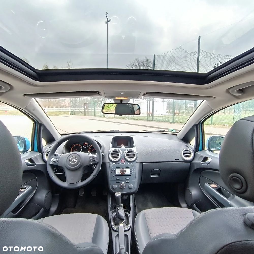 Opel Corsa 1.4 16V Innovation - 6