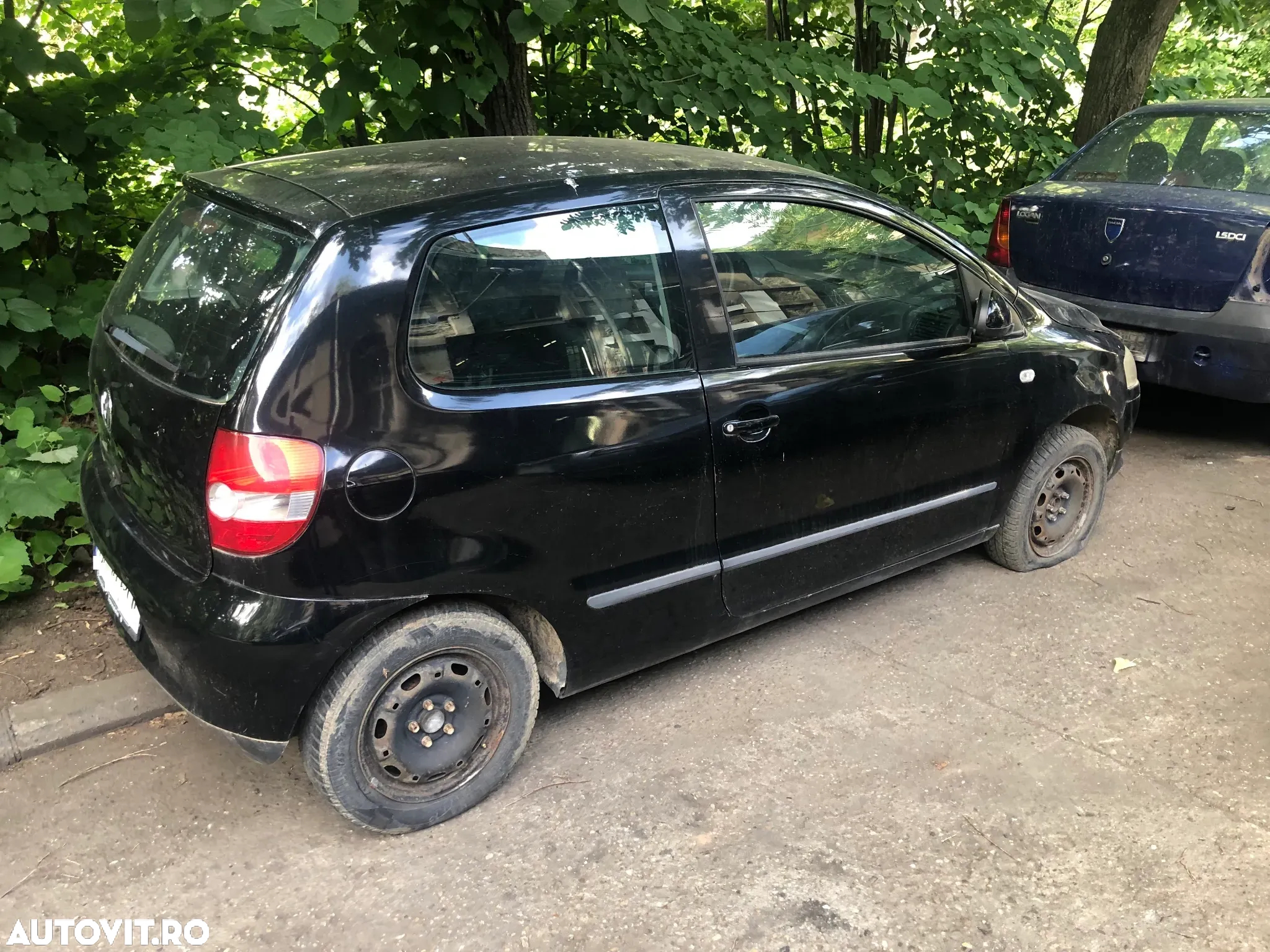 Usa dreapta fata VW Volkswagen FOX 2005 negru - 2
