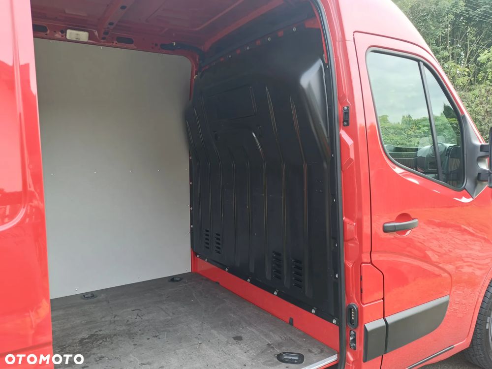 Renault Master - 22