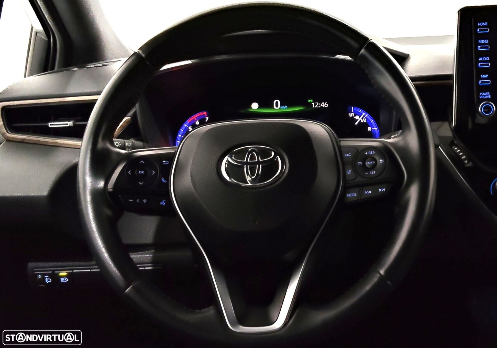 Toyota Corolla Touring Sports 1.8 Hybrid Trek - 13