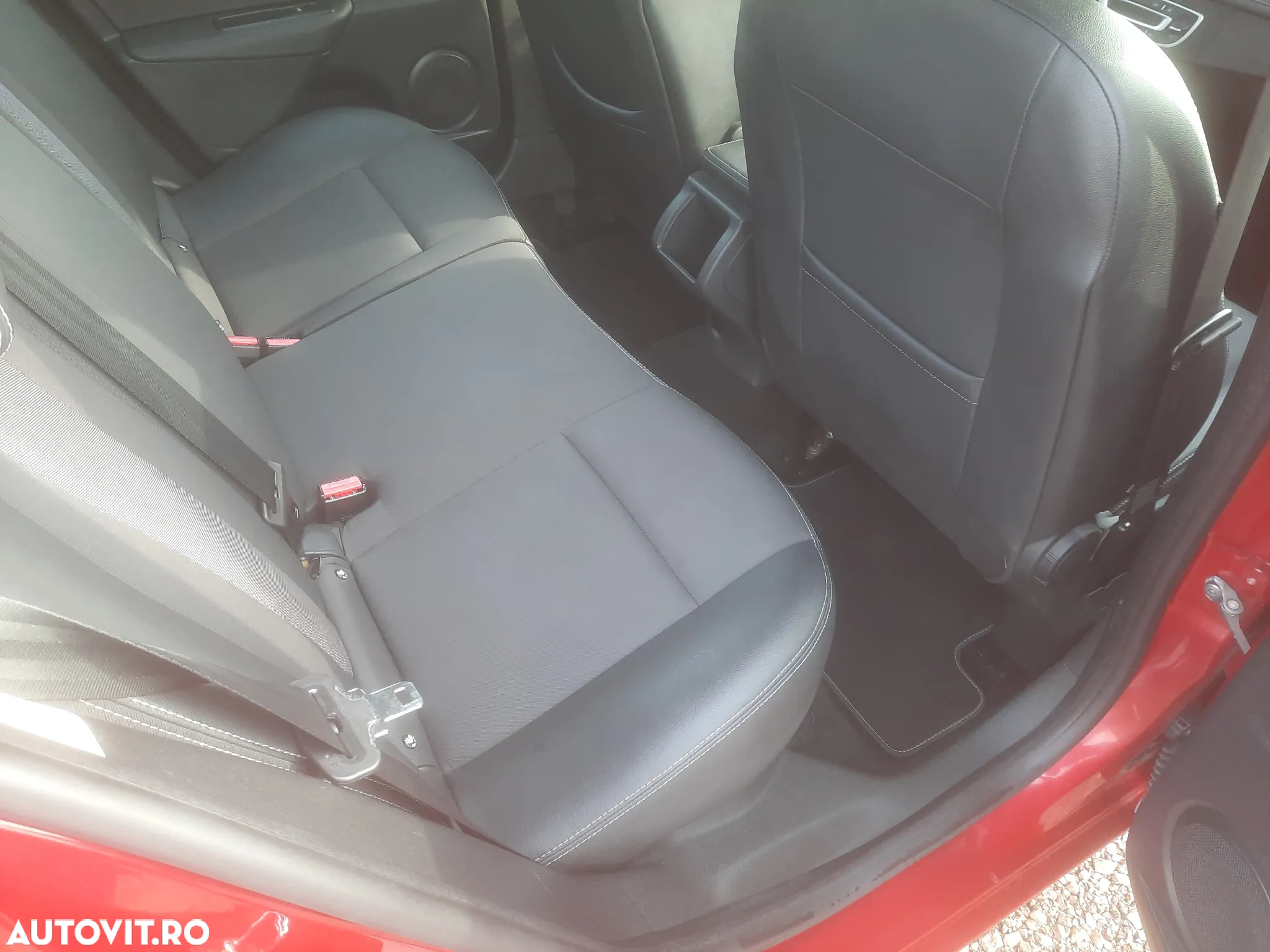 Renault Megane ENERGY dCi Zen - 10