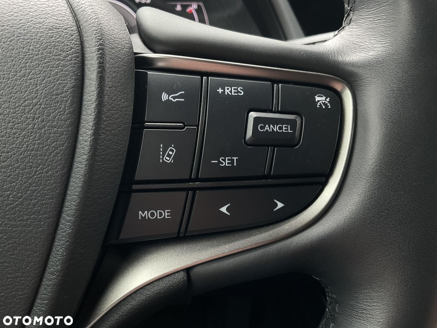 Lexus UX 250h GPF F Sport Design 2WD - 30