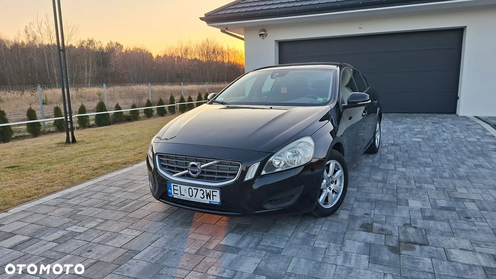 Volvo S60 DRIVe - 1