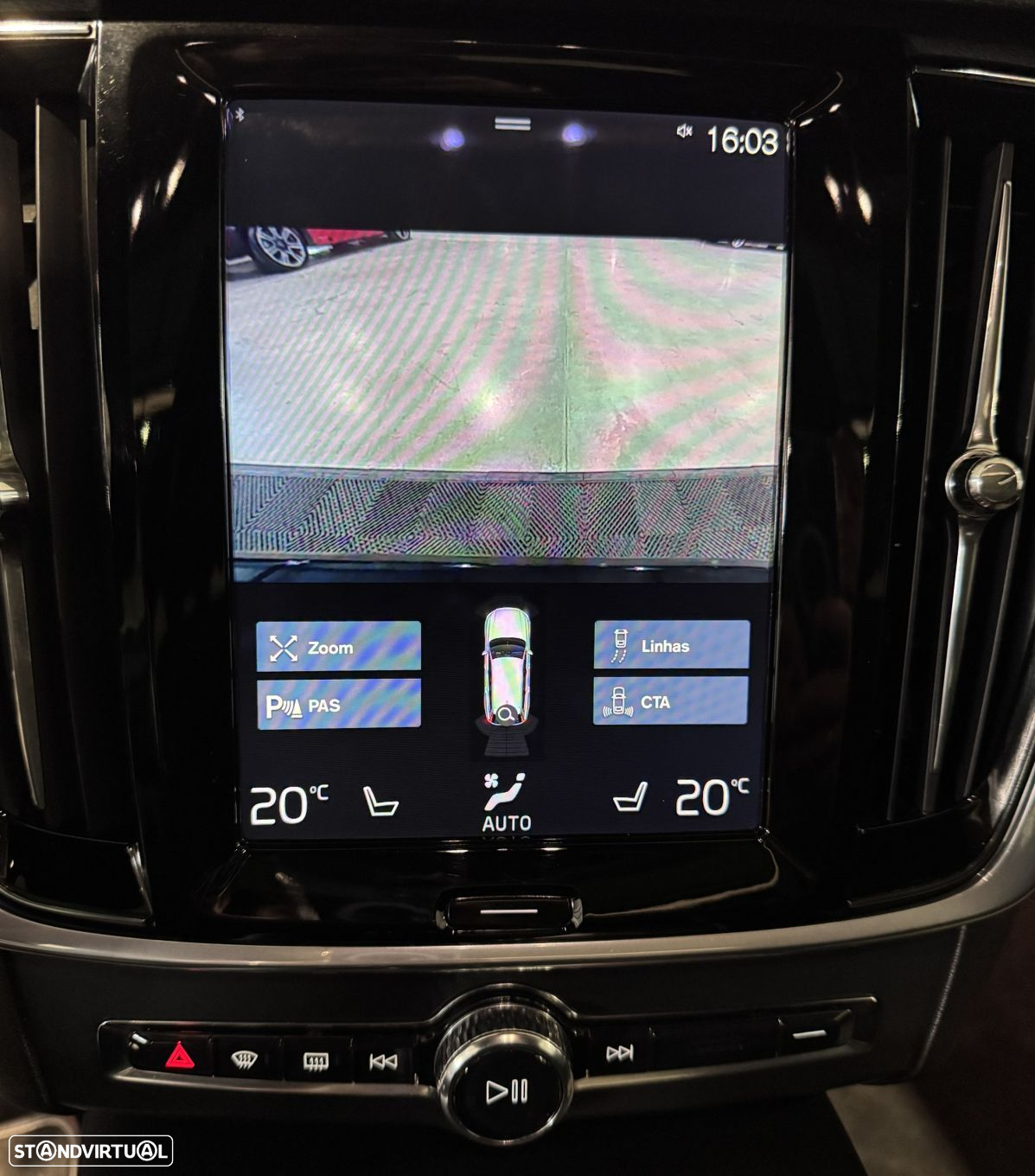 Volvo V90 - 44