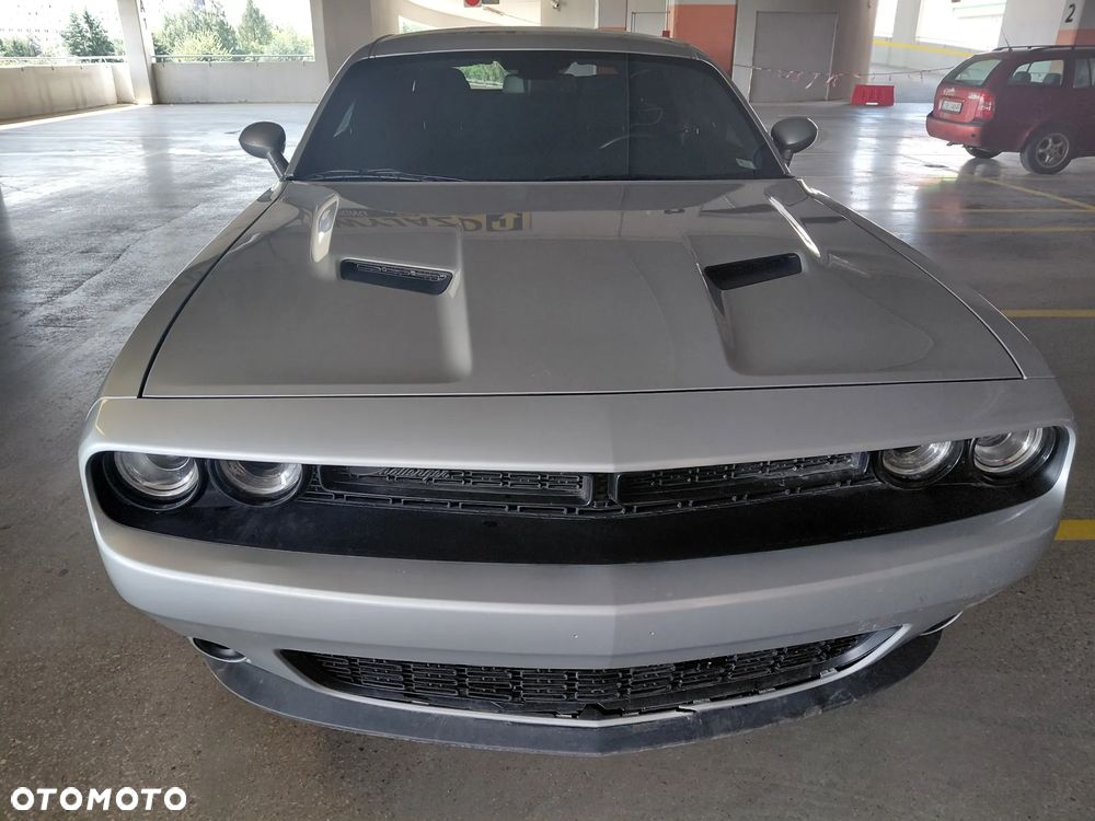 Dodge Challenger 3.6 GT AWD - 14
