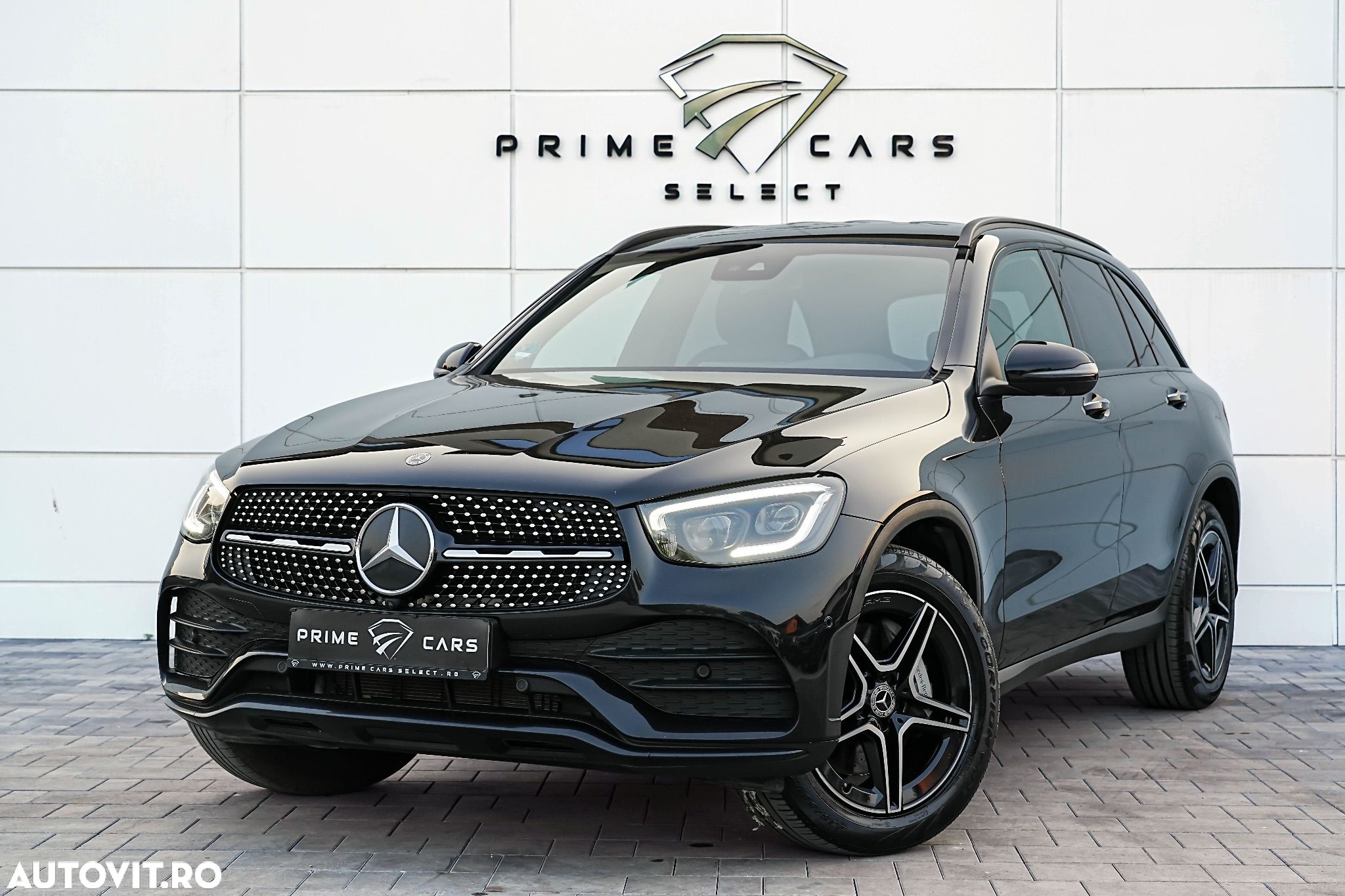 Mercedes-Benz GLC 200 4Matic 9G-TRONIC AMG Line - 1