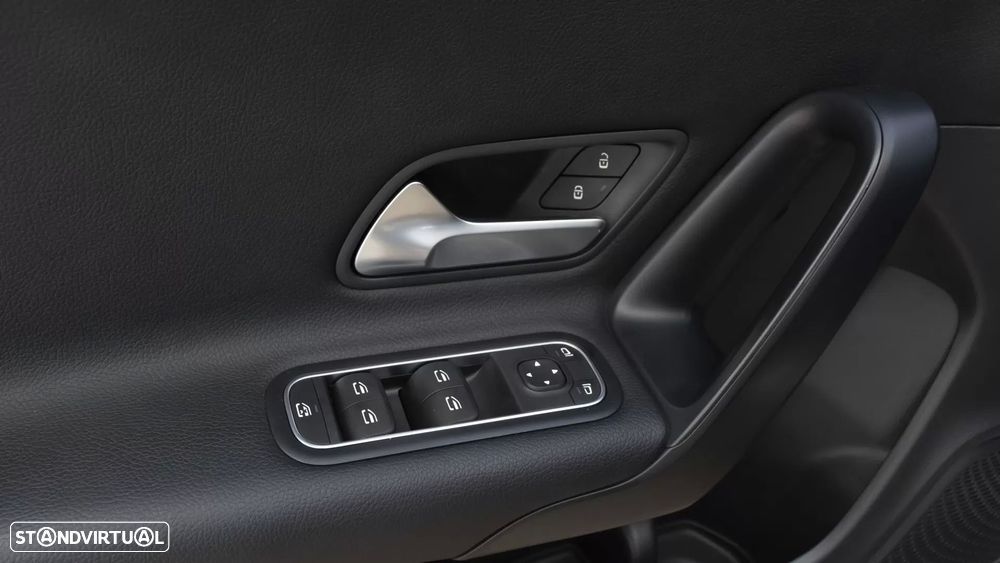 Mercedes-Benz CLA 180 d Shooting Brake Business Solutions.Grande Frota Aut. — fotografia 19