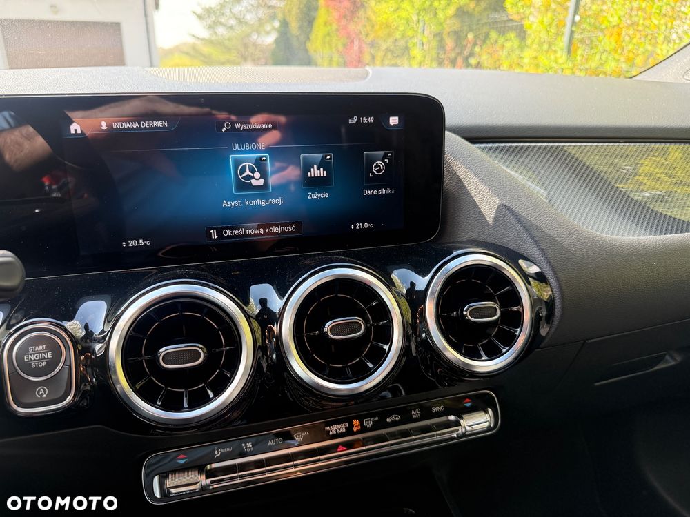 Mercedes-Benz GLA 200 d AMG Line - 29