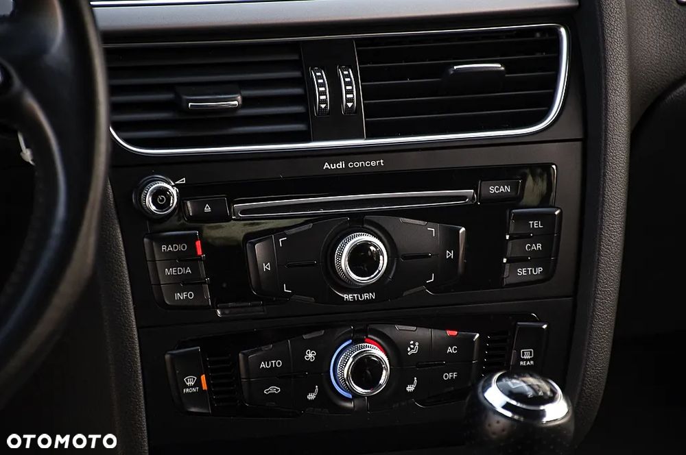 Audi A4 Avant 2.0 TDI DPF S line Sportpaket - 30