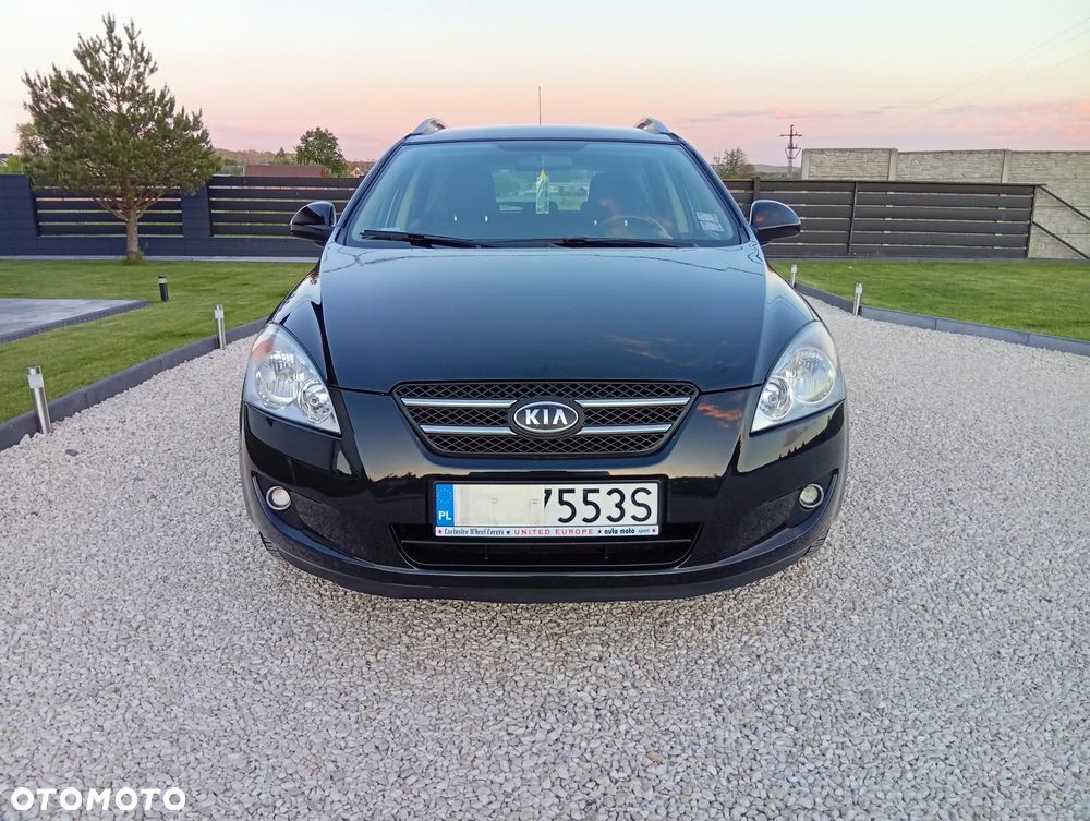 Kia Ceed - 3