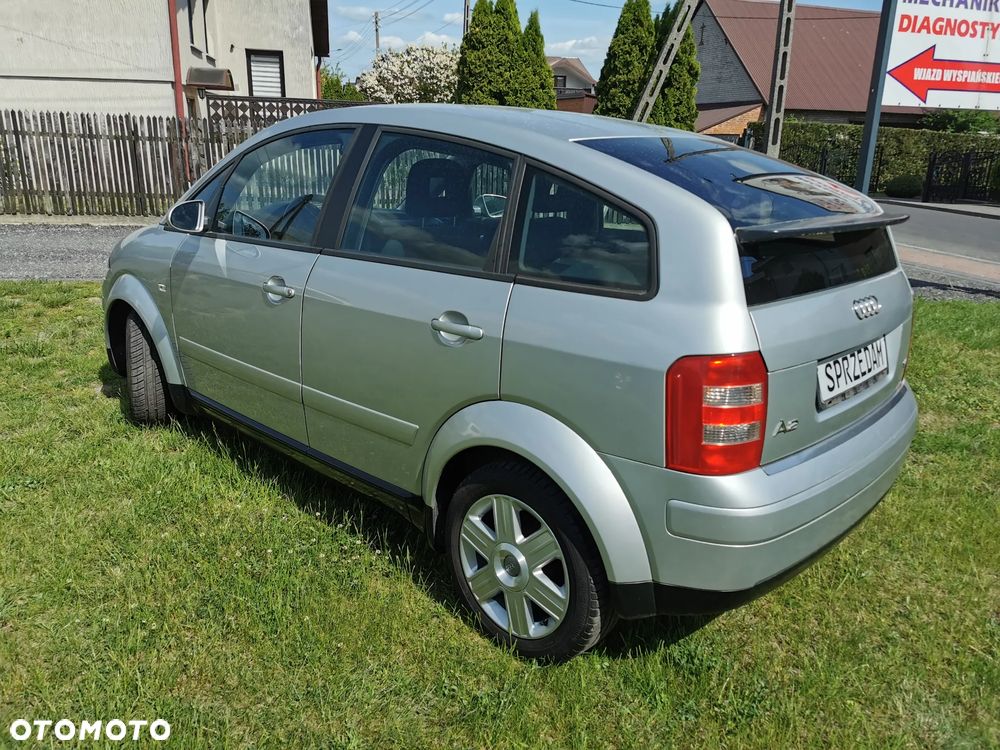 Audi A2 - 10
