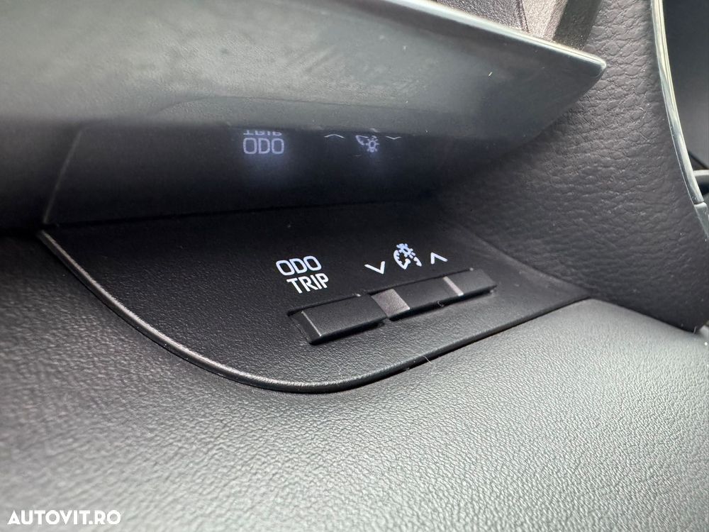 Toyota Highlander 2.5 L Hybrid Dynamic Force 248CP Exclusive Metallic - 17