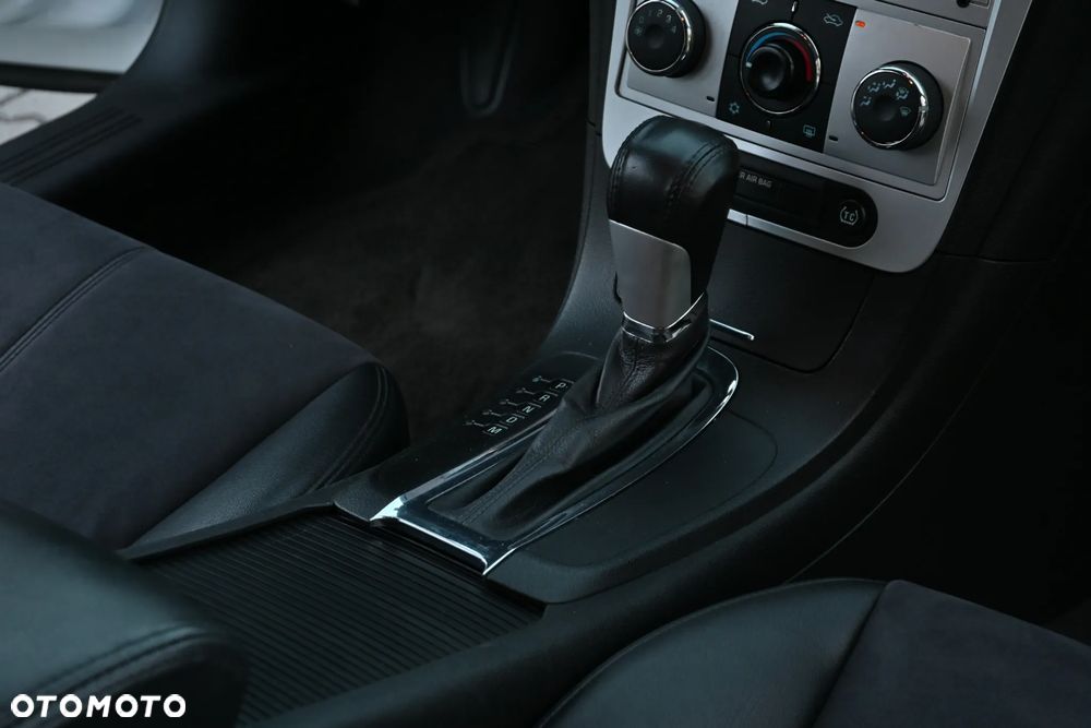 Chevrolet Malibu - 26