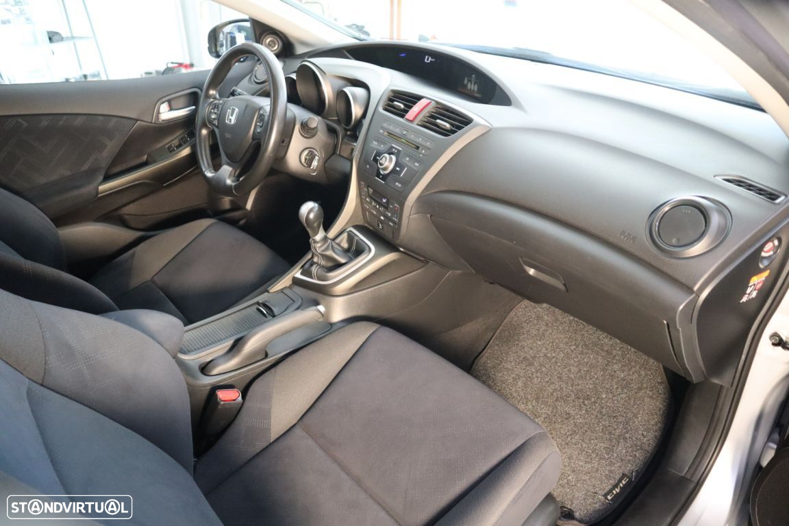 Honda Civic 1.6 i-DTEC Sport Navi - 15