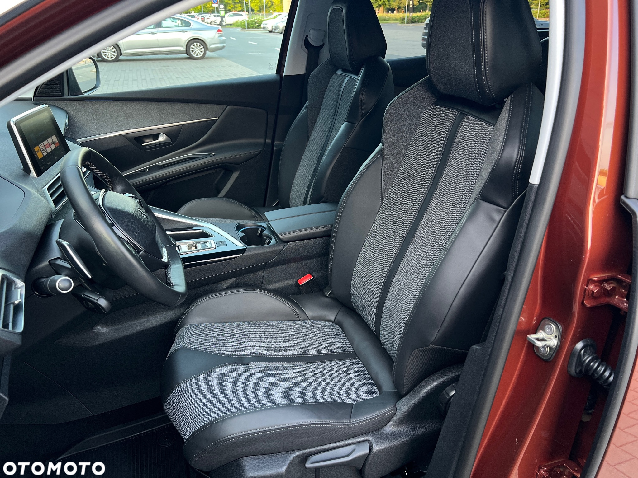 Peugeot 3008 BlueHDi 120 EAT6 Stop & Start Allure - 24