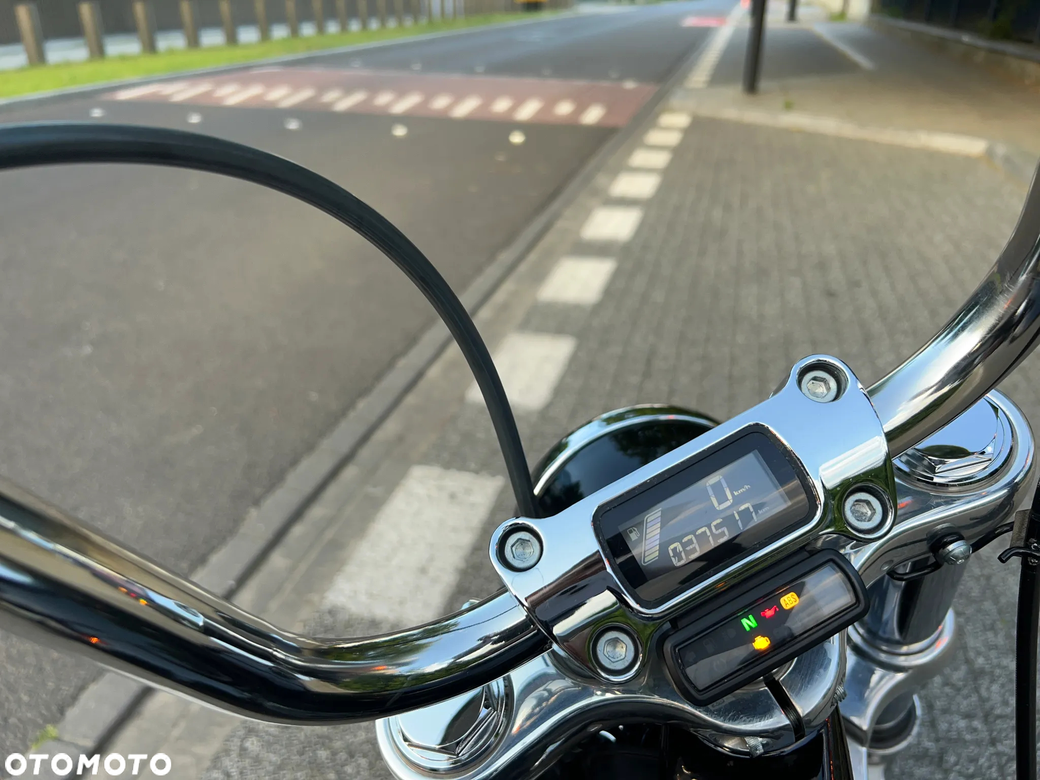 Harley-Davidson Softail Standard - 12