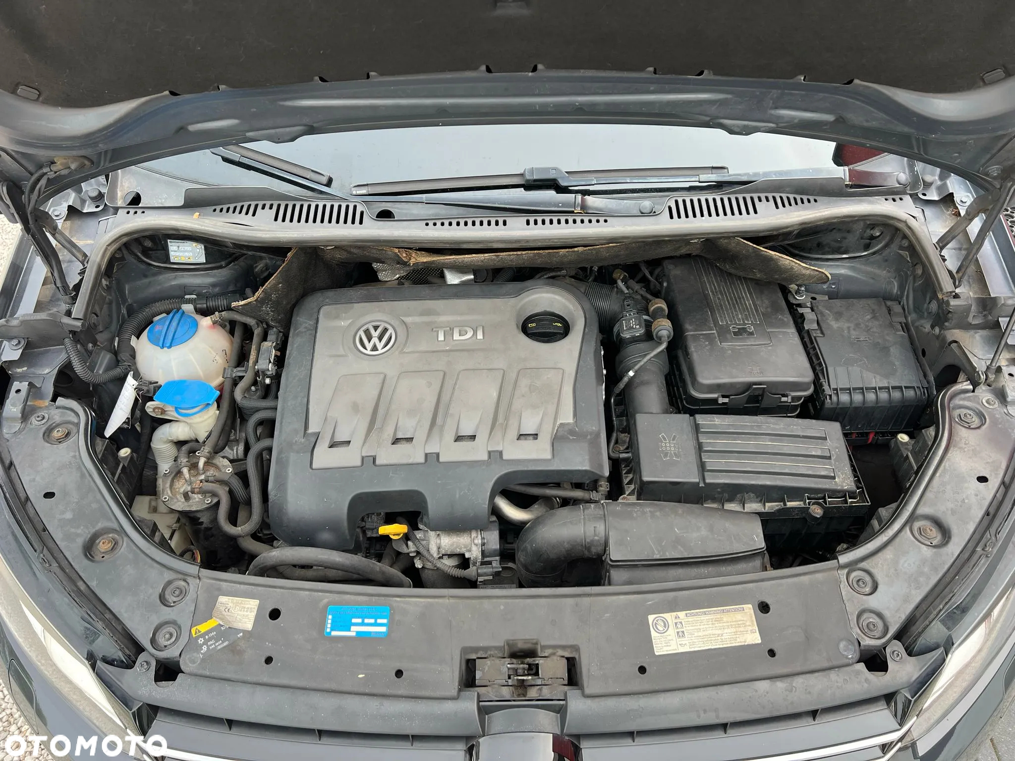 Volkswagen Touran 1.6 TDI DPF DSG Cup - 35