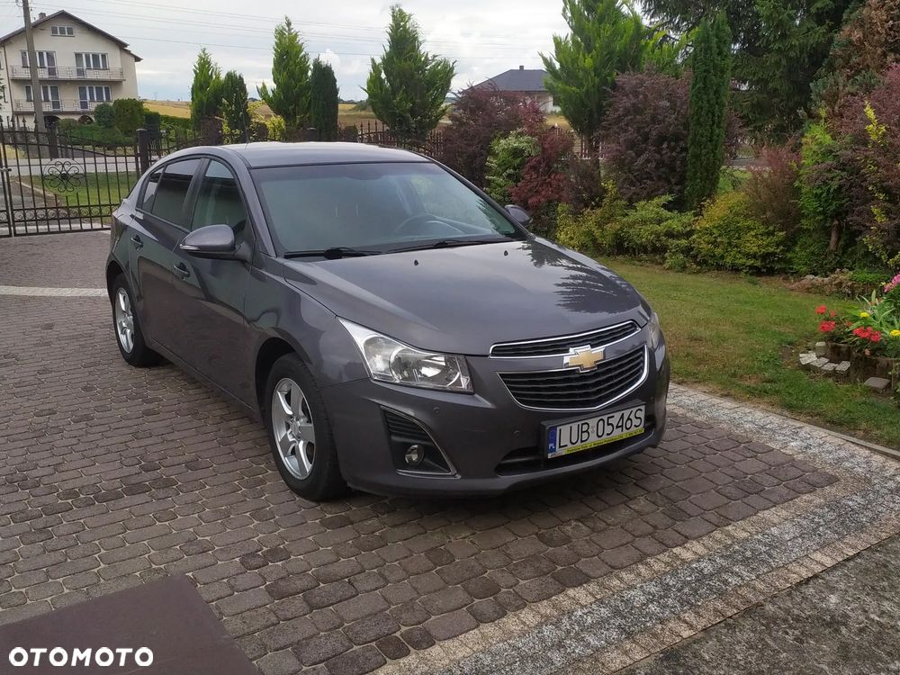 Chevrolet Cruze 1.8 LTZ - 19