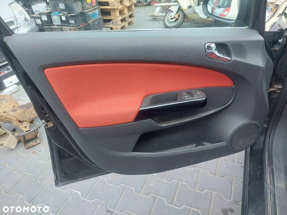 FOTELE KOMPLET LEWY PRAWY KANAPA TYŁ + BOCZKI OPEL CORSA D 5D - 10