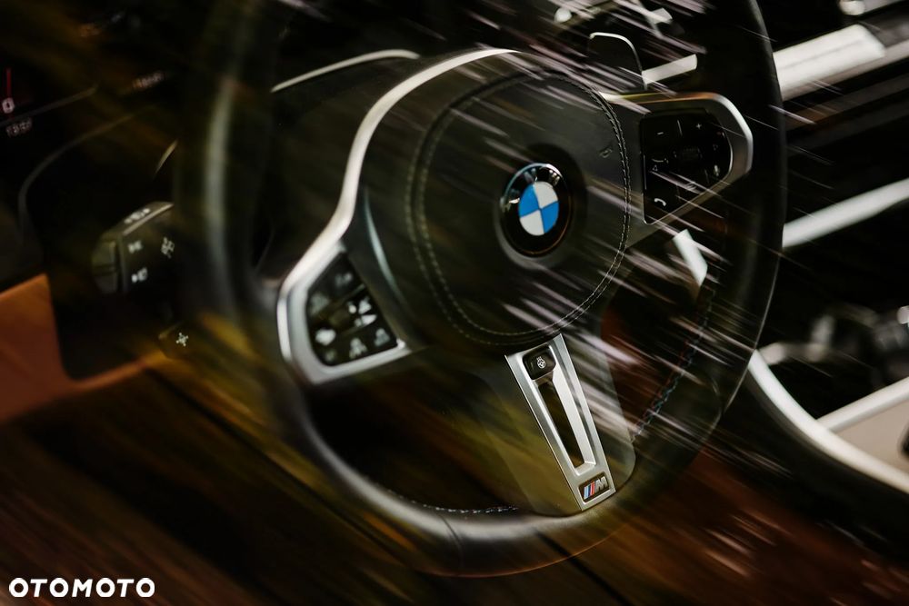 BMW Seria 8 M850i xDrive - 18