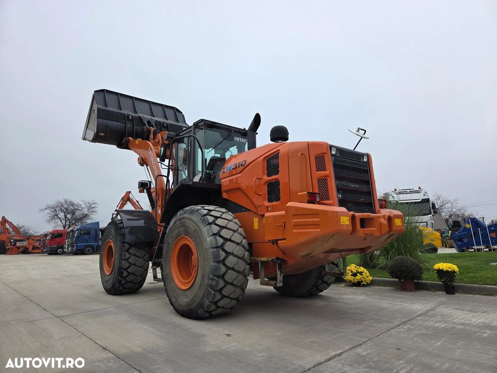 Hitachi EX DEMO, 2024, 454 ore, cupa 5mc, Masa operationala 28t, Anv BRIDGESTONE 95% ok, FARA AD BLUE, Inaltimea incarcare 4,4m, prousa in JAPONIA, posibilietate leasing 5 ani cu rata 16.500 lei lunar, PROMOTIE 177.900 EUR+Tva - 24