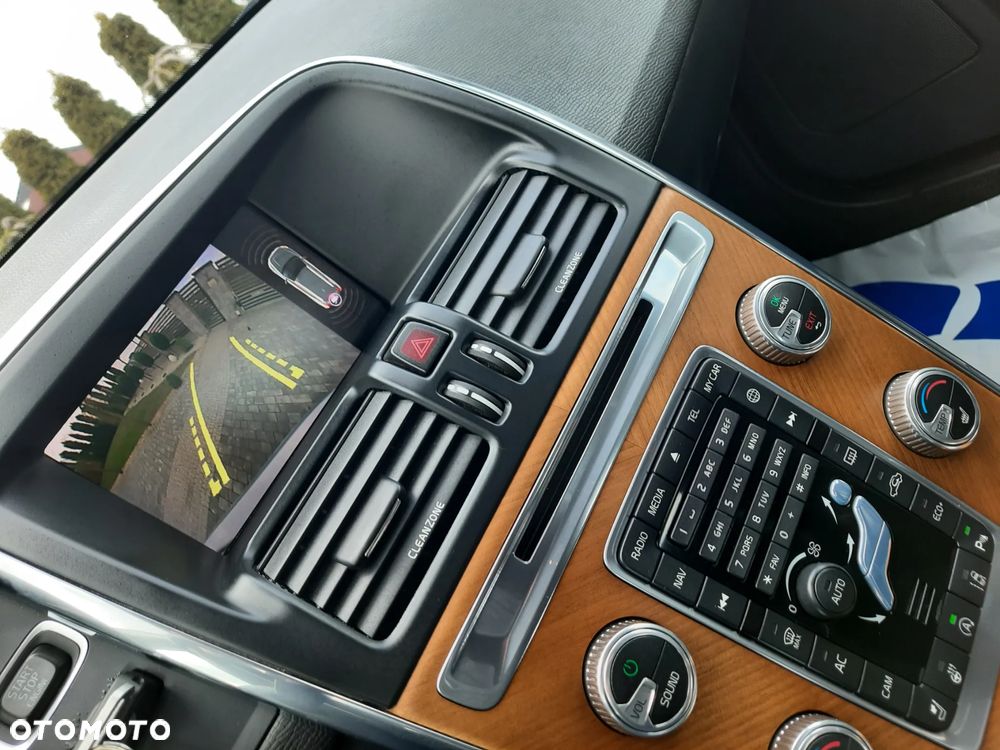 Volvo XC 60 D4 Geartronic Inscription - 26