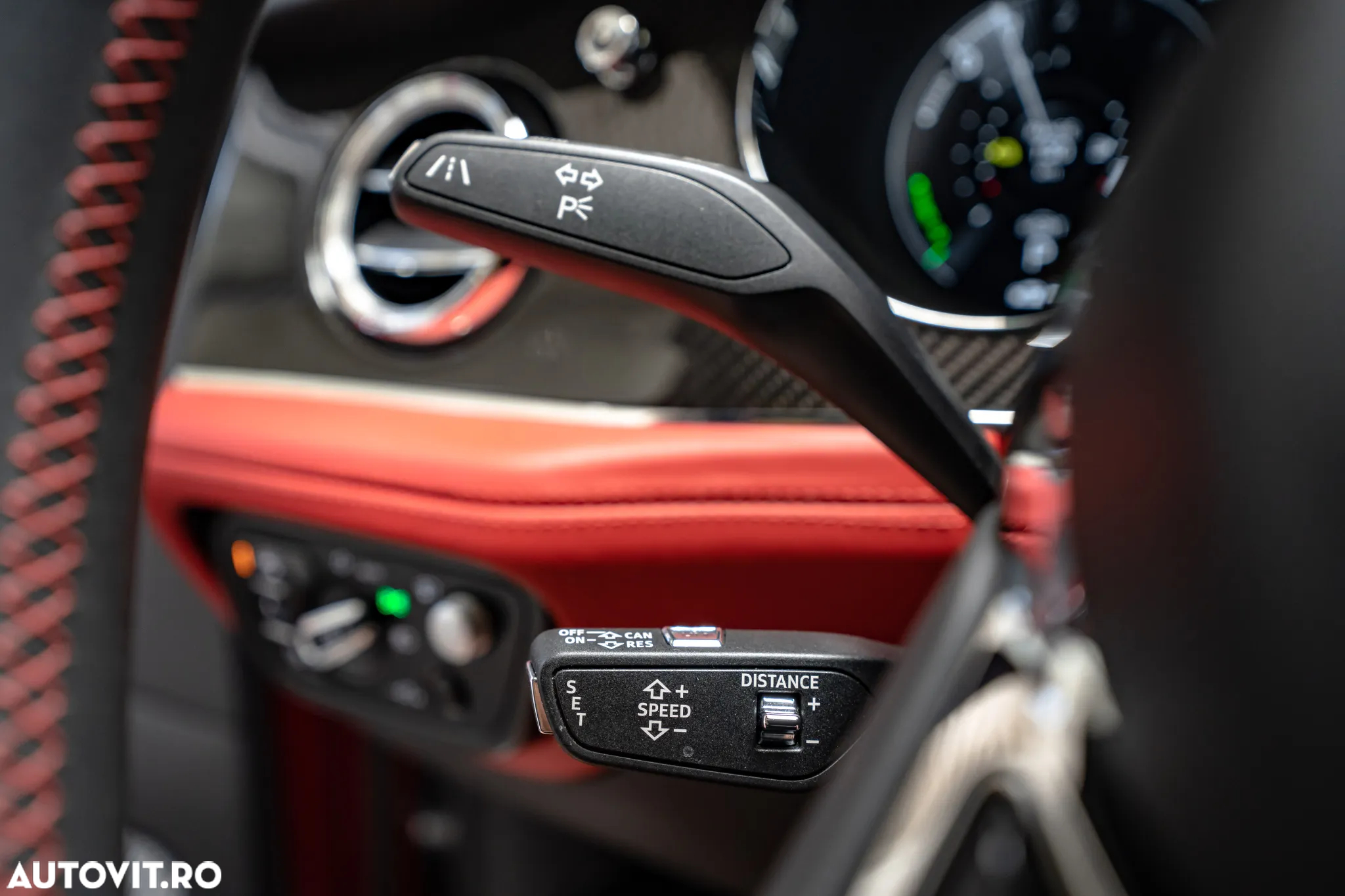 Bentley Bentayga Hybrid S - 21