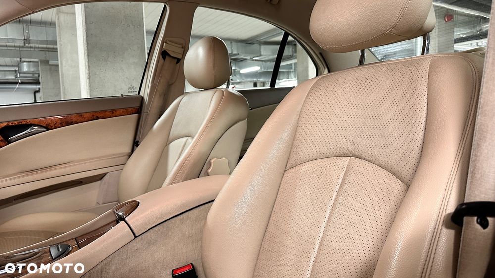 Mercedes-Benz Klasa E 200 Kompressor Automatik Elegance - 32