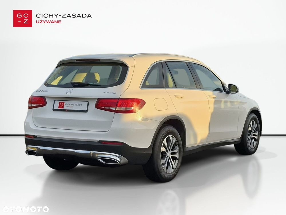 Mercedes-Benz GLC 220 d 4-Matic - 5