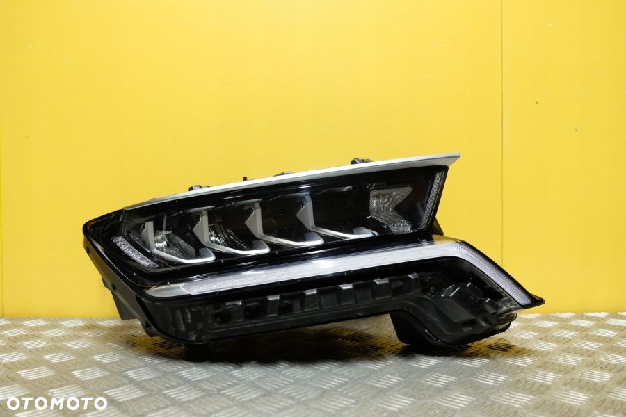 KIA SORENTO 2021 2022- REFLEKTOR LAMPA FULL LED PRAWA USA