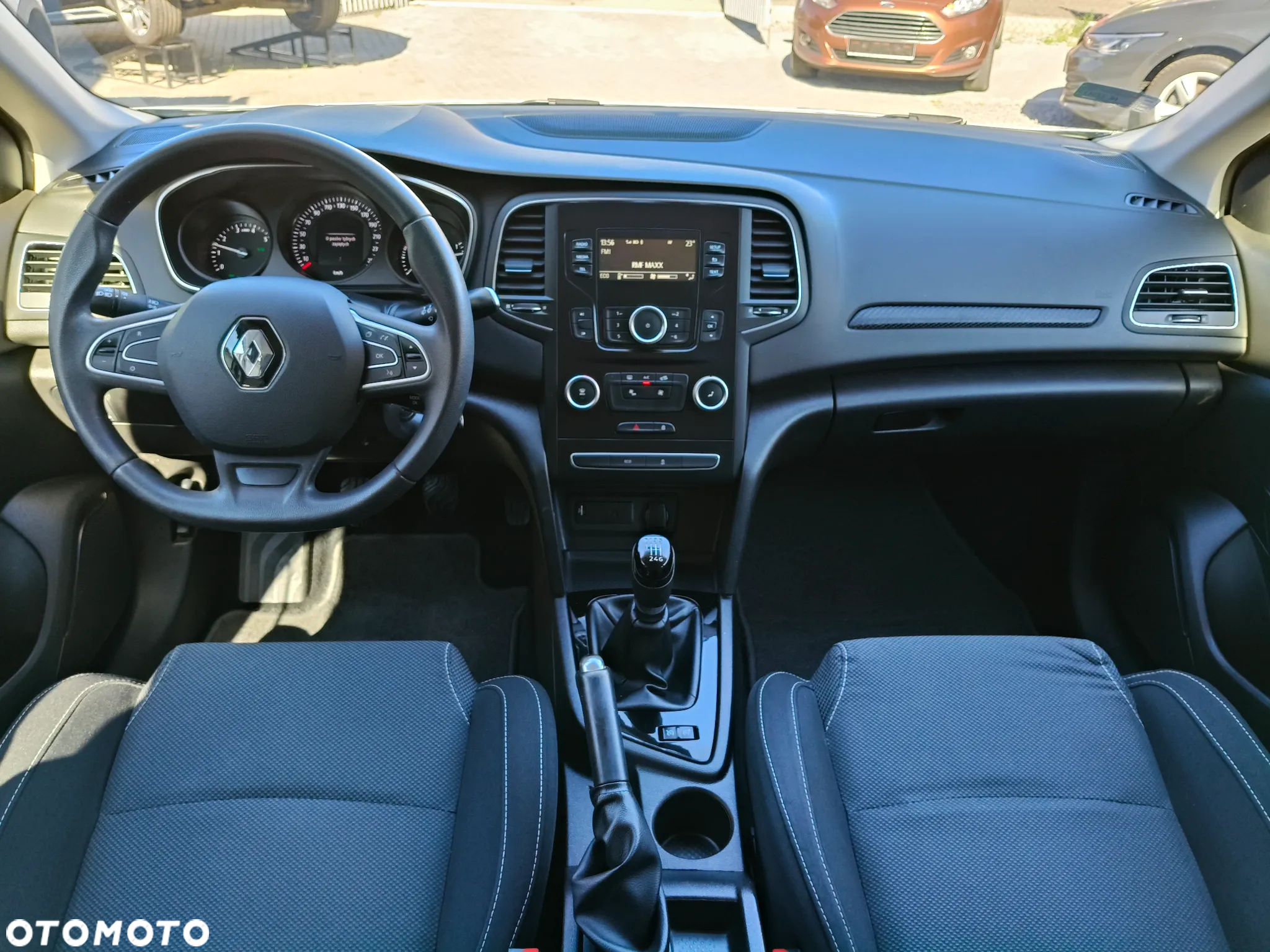 Renault Megane 1.3 TCe FAP Business - 12