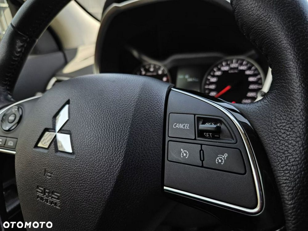 Mitsubishi Eclipse Cross - 38