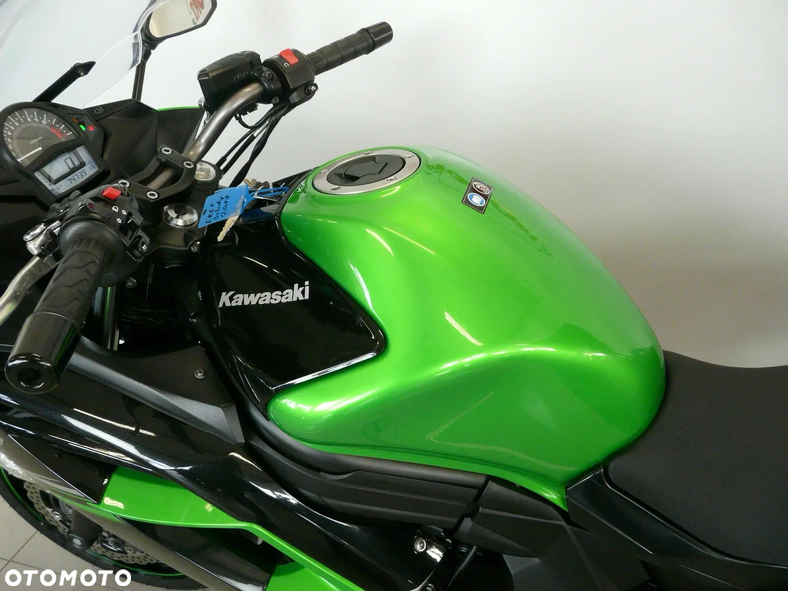 Kawasaki ER - 28