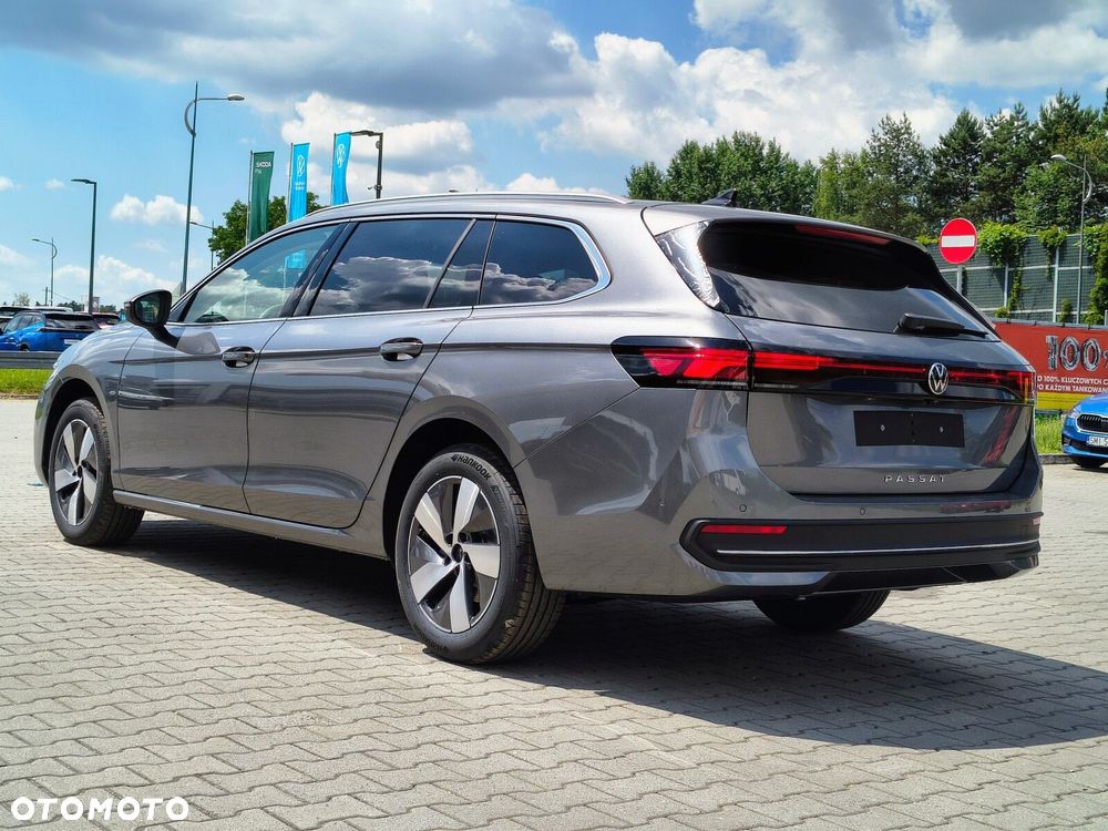 Volkswagen Passat - 6