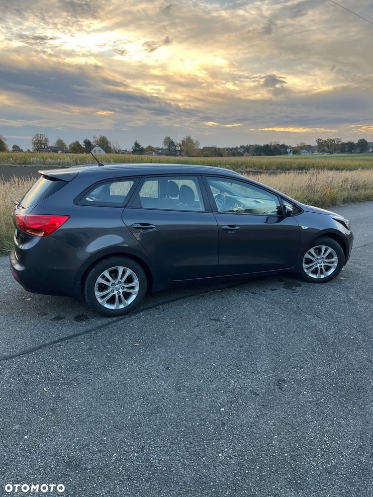 Kia Ceed 1.4 Business Line - 8
