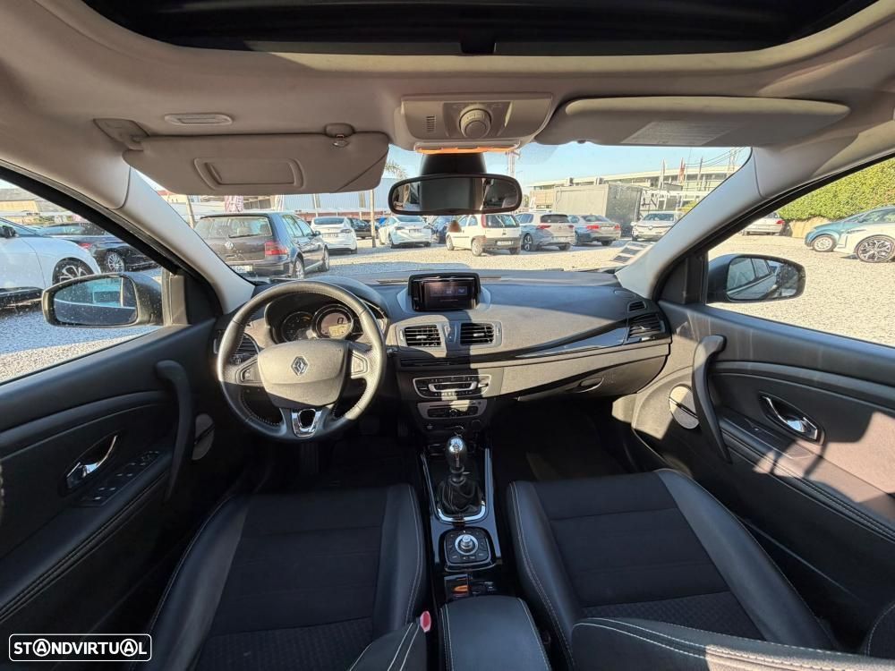 Renault Mégane Sport Tourer 1.5 dCi Bose Edition J18 - 16