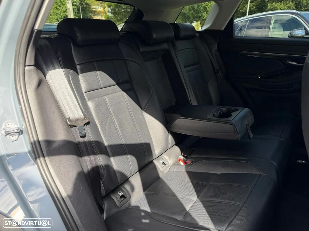 Land Rover Range Rover Evoque 1.5 P300e AWD R-Dynamic S Auto - 23
