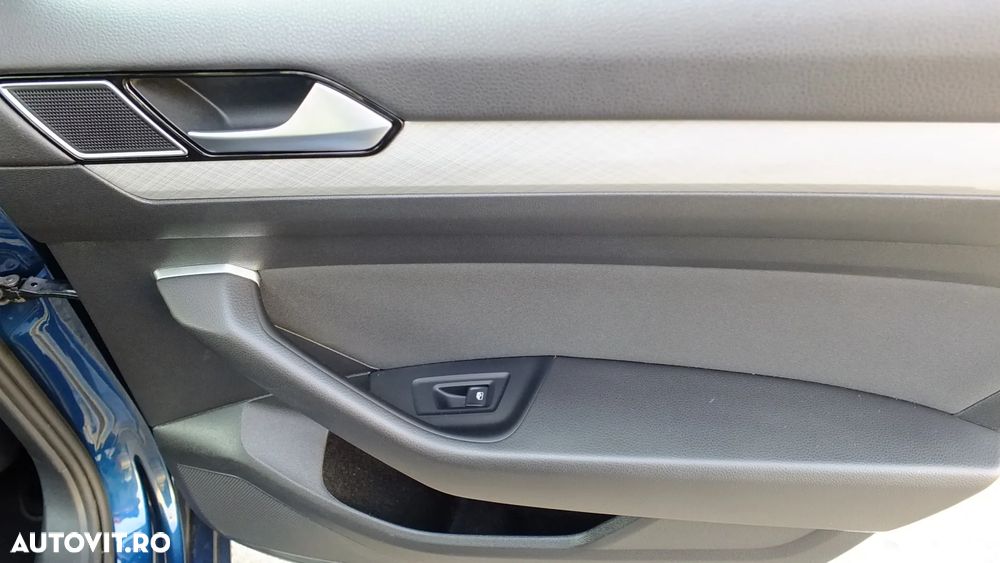 Volkswagen Passat 2.0 TDI SCR DSG Comfortline - 26